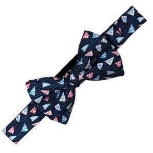 Boys Vineyard Vines Navy Bow Tie with Pink & Light Blue Sailboat Pattern